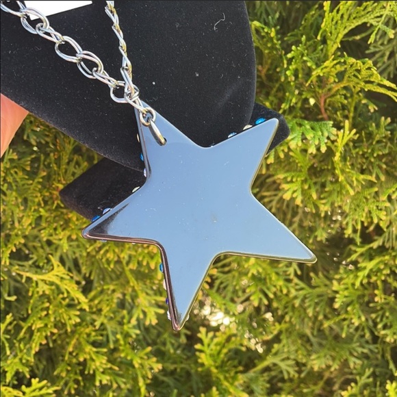 Betsey John large celestial star pendant necklace - Picture 2 of 9